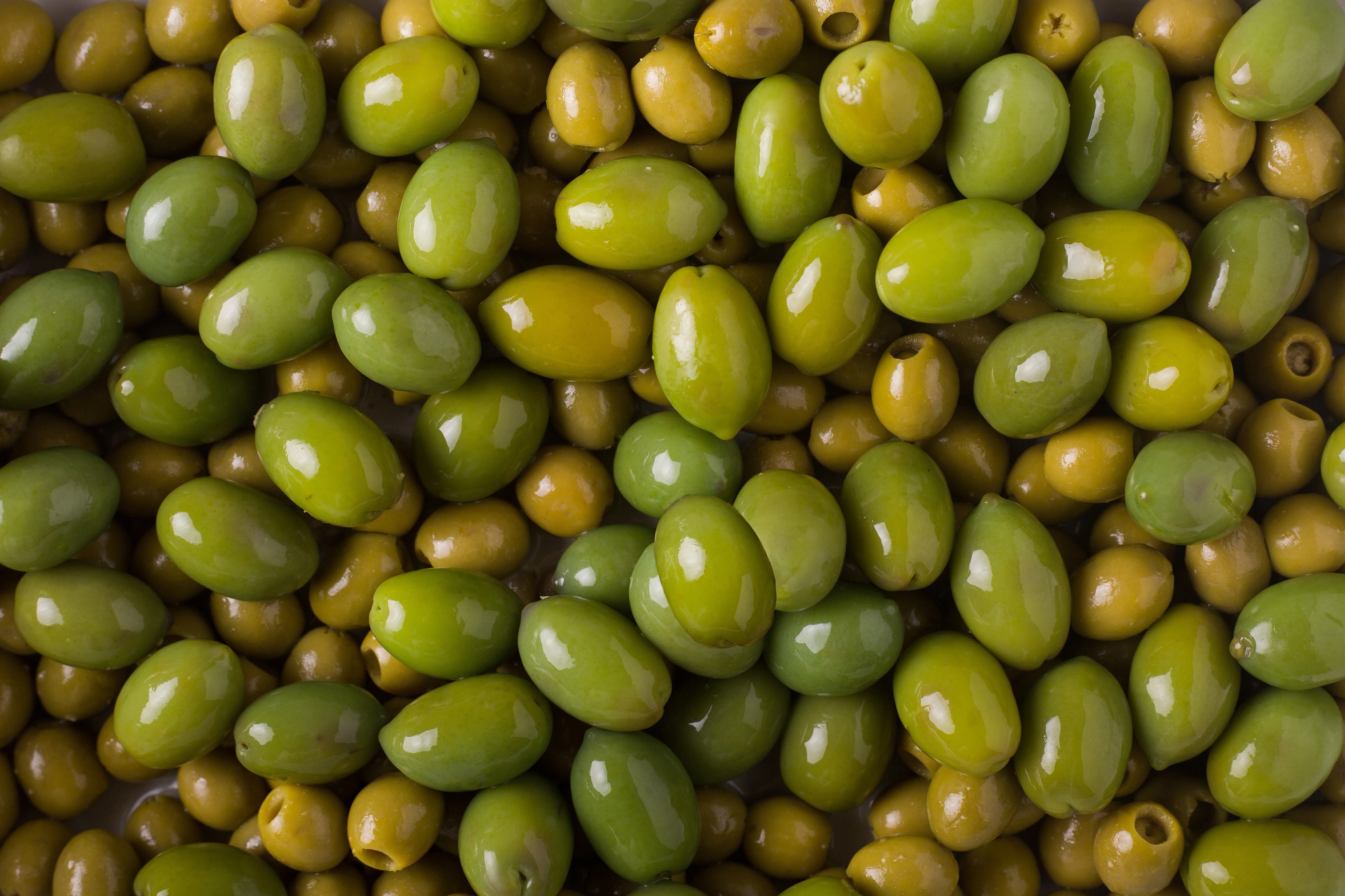 Premium extra virgin olive oil from Mediterranean groves in Malta and Sicily - JSD Ventures cold-pressed organic olive oil